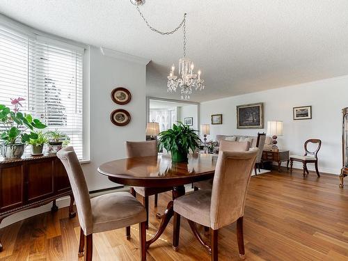 301 2203 Bellevue Avenue, West Vancouver, BC 