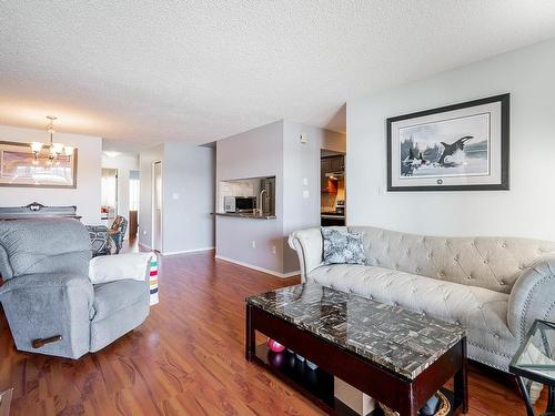 202 3 K De K Court, New Westminster, BC 