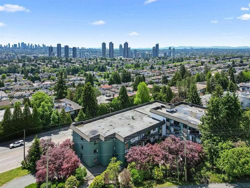 208 5450 Empire Drive, Burnaby, BC 