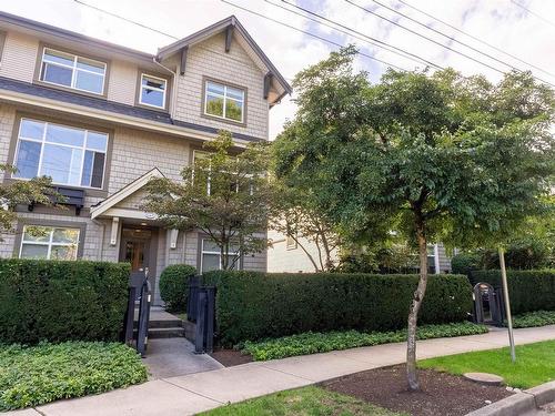 685 Premier Street, North Vancouver, BC 