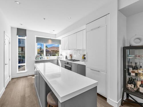 7623 Yukon Street, Vancouver, BC 