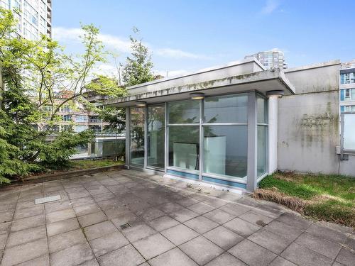 222 188 Keefer Place, Vancouver, BC 