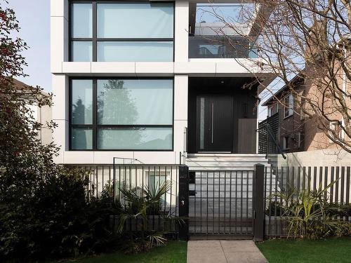 603 E 57Th Avenue, Vancouver, BC 