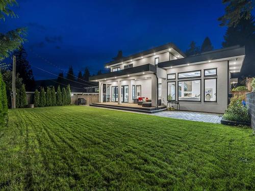 929 Canyon Boulevard, North Vancouver, BC 