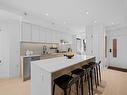 580 W 28Th Avenue, Vancouver, BC 