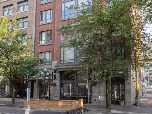 304 28 Powell Street, Vancouver, BC 