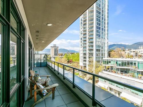 504 105 W 2Nd Street, North Vancouver, BC 