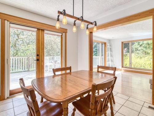 7309 Redrooffs Road, Halfmoon Bay, BC 