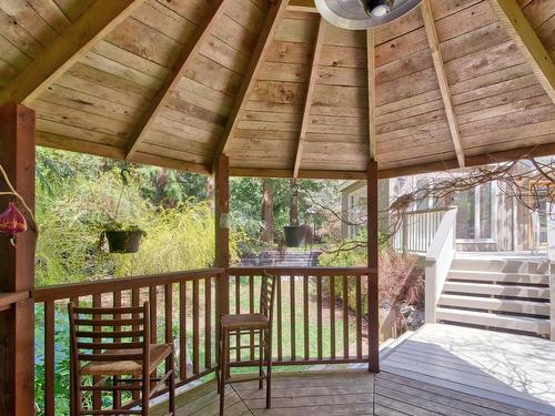 7309 Redrooffs Road, Halfmoon Bay, BC 