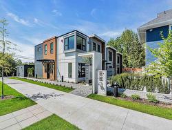 7305 HUDSON STREET  Vancouver, BC V6P 4L5