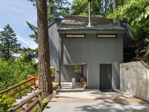 405 Timbertop Drive, Lions Bay, BC 