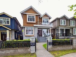 2132 E 27TH AVENUE  Vancouver, BC V5N 2W9