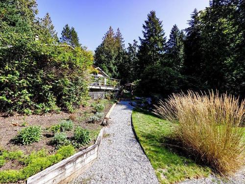 687 Windjammer Road, Bowen Island, BC 