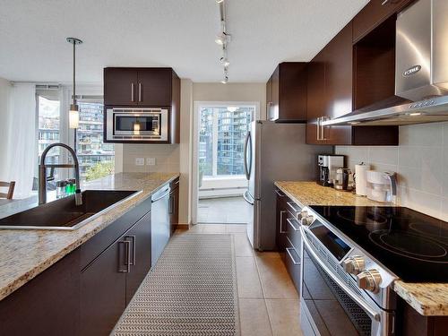 806 188 Keefer Place, Vancouver, BC 