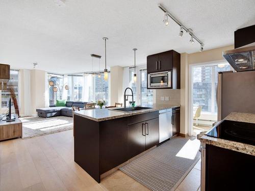 806 188 Keefer Place, Vancouver, BC 