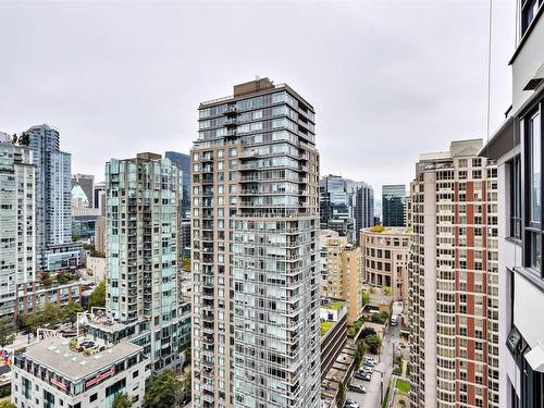 2708 909 Mainland Street, Vancouver, BC 