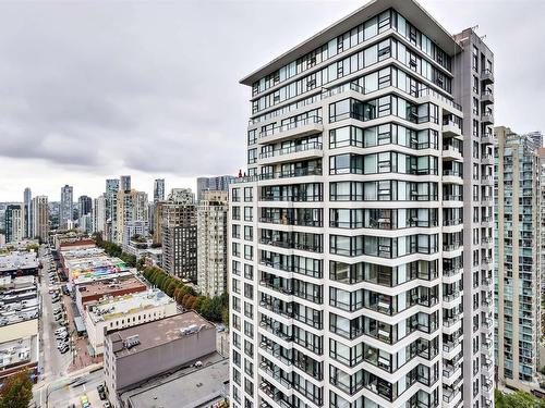 2708 909 Mainland Street, Vancouver, BC 