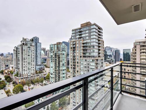 2708 909 Mainland Street, Vancouver, BC 