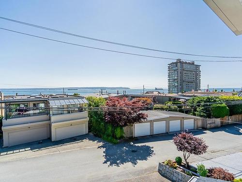 2336 Marine Drive, West Vancouver, BC 