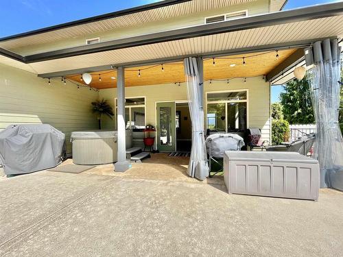 6155 Highmoor Place, Sechelt, BC 