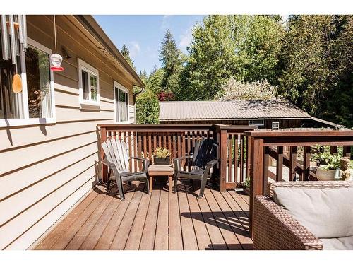 5620 Wakefield Road, Sechelt, BC 