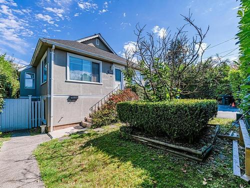 5988 Walker Avenue, Burnaby, BC 