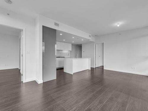 1702 2085 Skyline Court, Burnaby, BC 