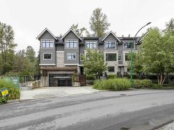 4 1960 GLENAIRE DRIVE  Vancouver, BC V7P 1Y1