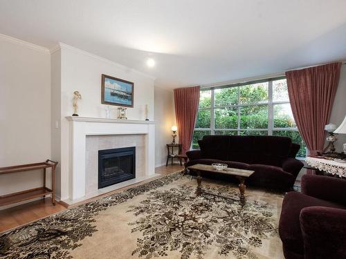 102 3393 Capilano Crescent, North Vancouver, BC 