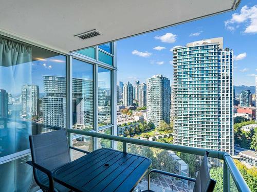 2207 1077 Marinaside Crescent, Vancouver, BC 