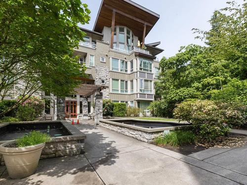 207 560 Raven Woods Drive, North Vancouver, BC 