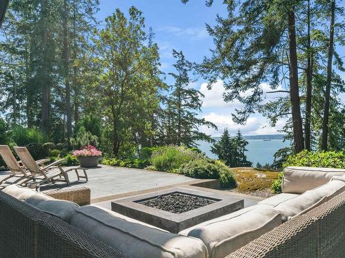 4528 Caulfeild Lane, West Vancouver, BC 