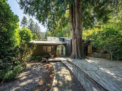 461 Bowen Island Trunk Road, Bowen Island, BC 