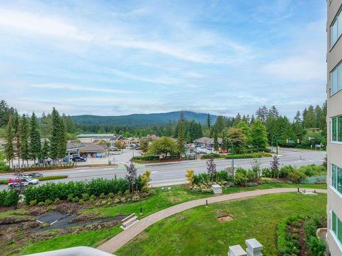 404 995 Roche Point Drive, North Vancouver, BC 