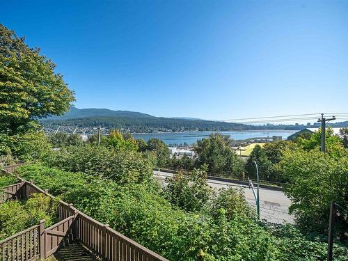 10 1560 Prince Street, Port Moody, BC 