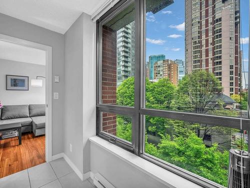 601 909 Mainland Street, Vancouver, BC 