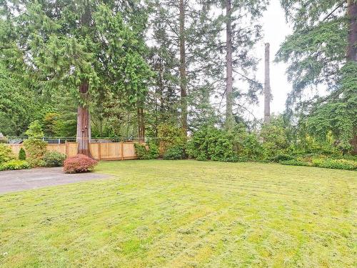 2649 Standish Drive, North Vancouver, BC 