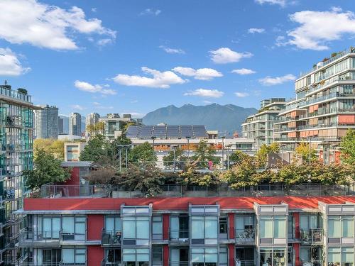 804 63 W 2Nd Avenue, Vancouver, BC 