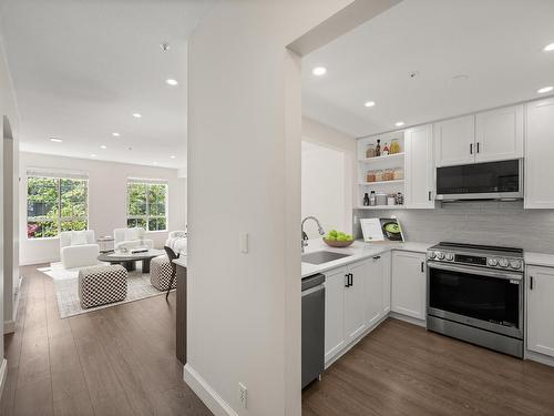 201 5835 Hampton Place, Vancouver, BC 