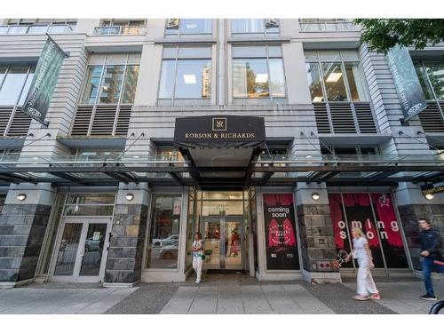 1401 480 Robson Street, Vancouver, BC 