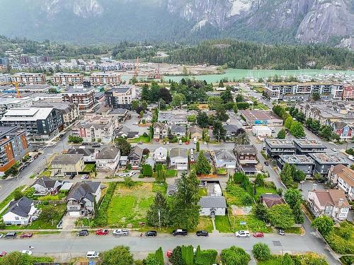 37956 Fourth Avenue, Squamish, BC 