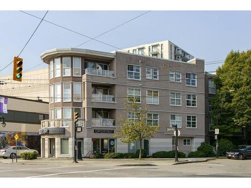 302 1688 E 8Th Avenue, Vancouver, BC 