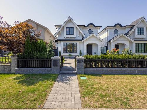 365 Fell Avenue, Burnaby, BC 