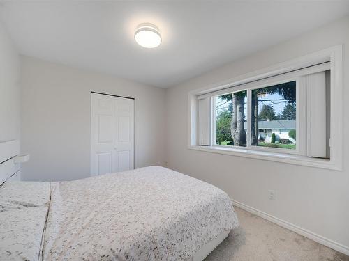 6038 Neville Street, Burnaby, BC 