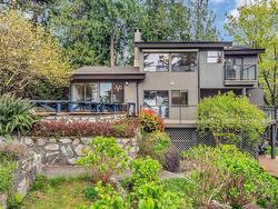 5312 MARINE DRIVE  West Vancouver, BC V7W 2P8