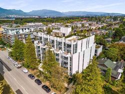 PH5 4240 CAMBIE STREET  Vancouver, BC V5Z 0K6