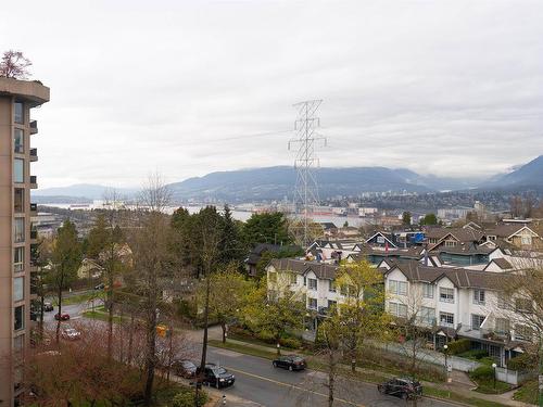 807 3760 Albert Street, Burnaby, BC 