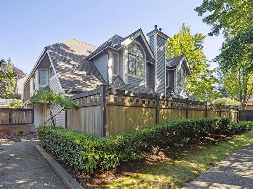 2 355 Duthie Avenue, Burnaby, BC 