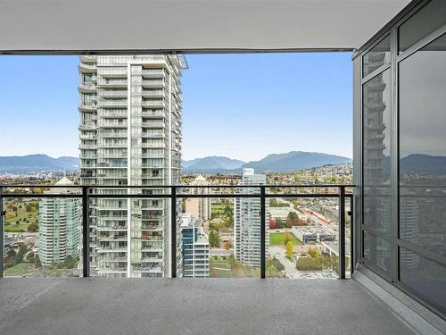 3103 2085 Skyline Court, Burnaby, BC 