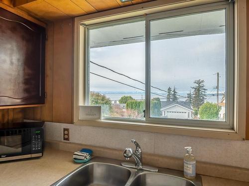 4808 Whitaker Road, Sechelt, BC 